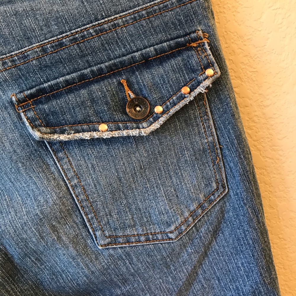 Faded Glory Denim Blue Jeans Womens Size 4 Capris Embellished Bling Painted - Picture 11 of 13